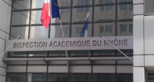 Rythmes scolaires à Lyon : parents d'élèves et enseignants manifestent ce mardi