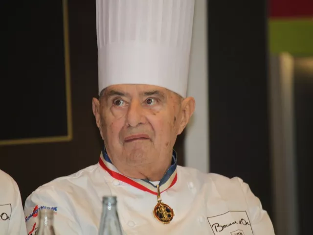 Un hommage à Paul Bocuse bientôt projeté en lumières à Lyon