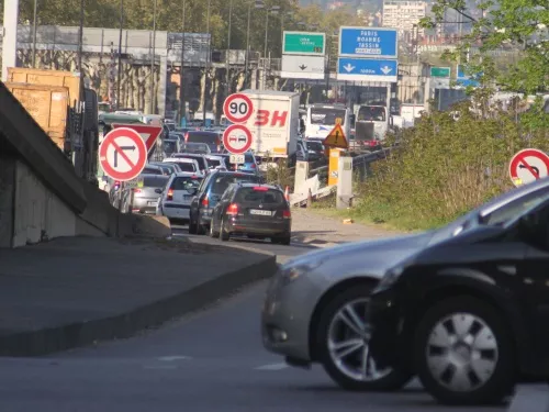 Un samedi noir en perspective sur les routes à Lyon