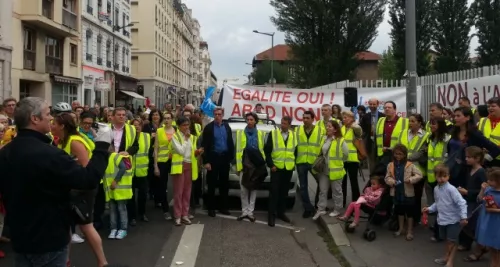 250 personnes réunies à Lyon contre l'ABCD de l'égalité