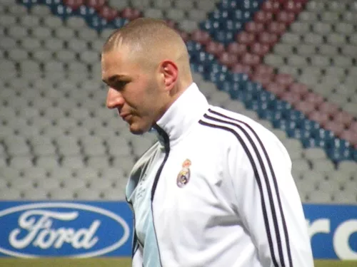 Benzema et Jenifer sont-ils tombés amoureux à Lyon?