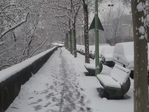 Le dispositif neige du Grand Lyon reste déclenché