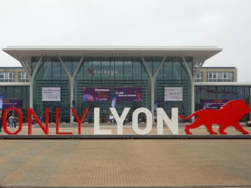 La sculpture OnlyLyon déménage une nouvelle fois