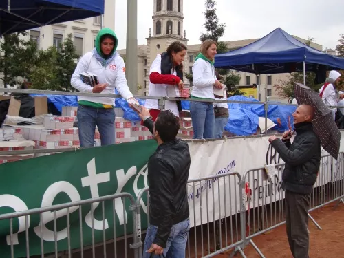 Le Petit Paumé distribué malgré la pluie