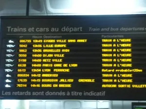 Le trafic reste perturbé à la SNCF à cause de la neige