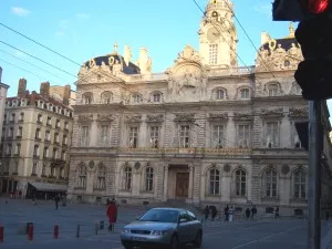 Mozart diffusé place des Terreaux sur écran géant