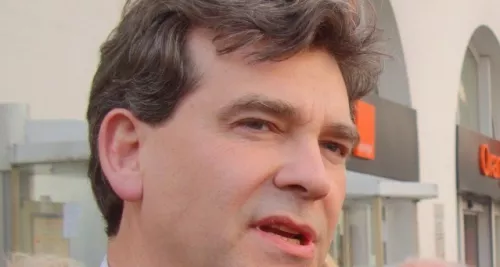 Arnaud Montebourg veut une solution "socialement satisfaisante" pour les Veninov