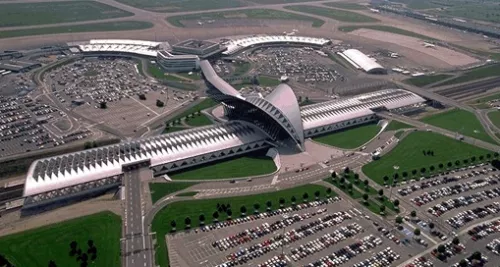 Grève des contrôleurs aériens : retards et annulations à l’aéroport Lyon-Saint-Exupéry