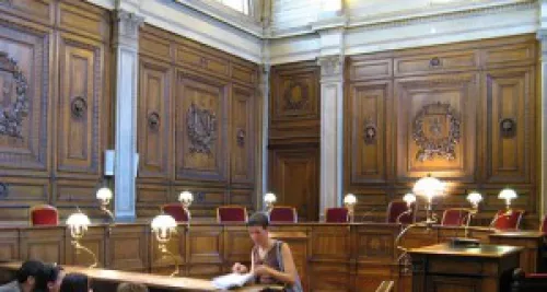 Procès de la Caisse d’Epargne à Lyon pour publicité mensongère : la décision attendue le 18 septembre