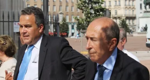 Roms à Lyon : "la communication de Valls et Collomb ne fait pas l'action" selon Broliquier