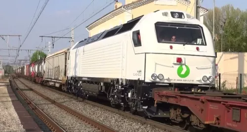 Le plus long train de marchandises d’Europe réussit sa deuxième batterie de tests entre Sibelin (Rhône) et Nîmes