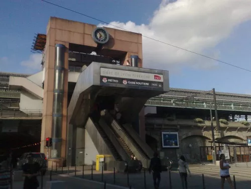 La rénovation de la gare de Perrache débutera en 2017