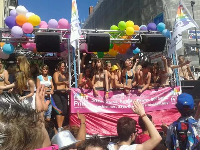 Gay Pride interdite dans le Vieux-Lyon : la préfecture répond à la LGBT