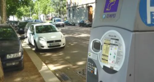 Lyon : les  nouveaux horodateurs illisibles vont changer d'interface