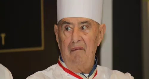 Bocuse et Blanc dans le top 10 des chefs cuisiniers qui gagnent le mieux leur vie