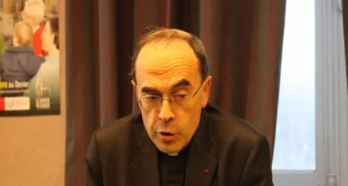 Diminué, le cardinal Barbarin se consacre à Lyon "à 100%"