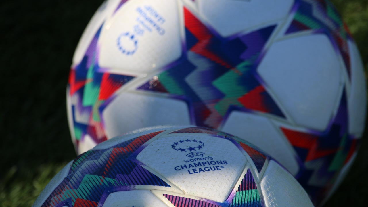 L'OL Féminin Qualifié Pour Les Quarts De Finale De Ligue Des Champions