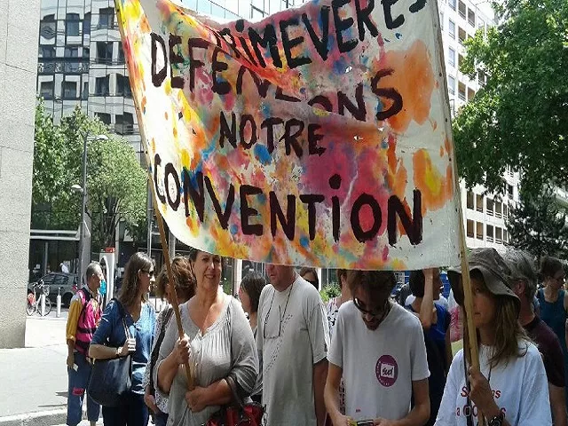 Loi santé : 700 personnes ont manifesté jeudi pour le retrait de la loi Touraine