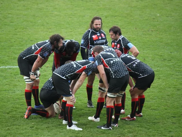 Battu par Oyonnax (28-10), le LOU Rugby officiellement relégué en Pro D2