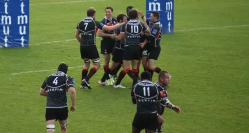 Le Lou Rugby s'impose à La Rochelle 26 à 27 pour sa dernière de la saison