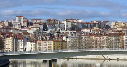 Lyon reçoit la Marianne d’Or du développement durable 2013