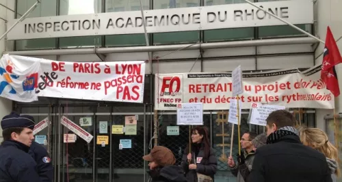 Lyon : environ 200 personnes manifestent contre la réforme des rythmes scolaires