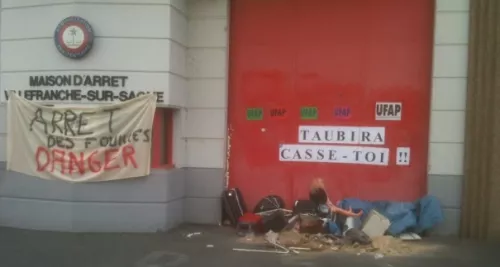 Les prisons de la région bloquées ce mardi matin, des incidents à Villefranche