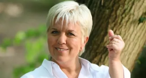 Mimie Mathy fait son entrée sur le podium des personnalités préférées des Français