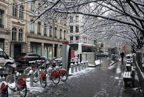 Météo : arrivée d’une neige timide sur Lyon avec un froid glacial !
