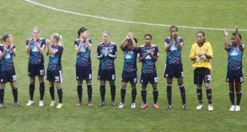 Onze filles de l’OL sélectionnées pour le match France – Finlande