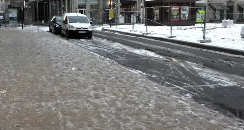 Attention aux pluies verglaçantes samedi matin dans le Rhône !