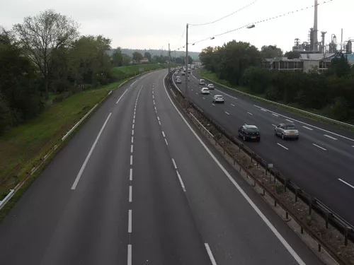 Rhône : plusieurs axes routiers fermés la nuit cette semaine