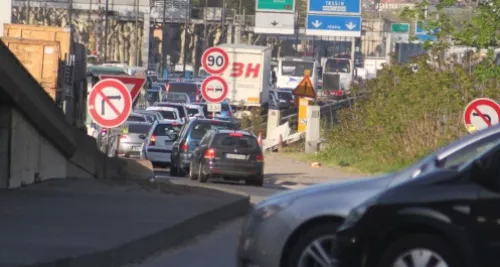 Vacances : du monde attendu dès ce vendredi soir sur les routes de Rhône-Alpes