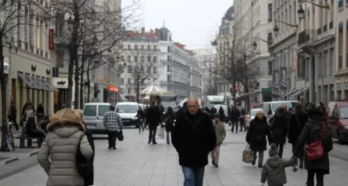 Les commerces lyonnais poursuivent leur dégringolade en mars