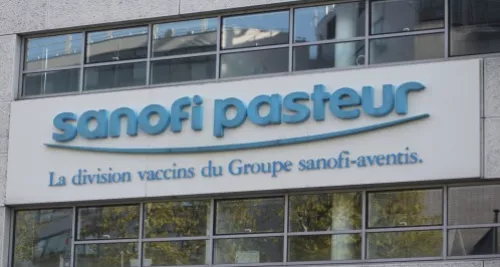 Dengue : un vaccin bientôt mis au point par Sanofi Pasteur