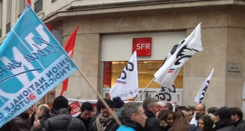 SFR : 150 personnes manifestent à Lyon contre le plan de départ