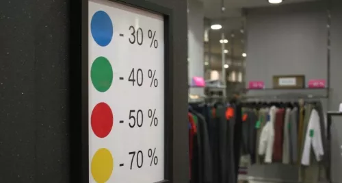 Lyon : des soldes d’été pour sauver une saison morose