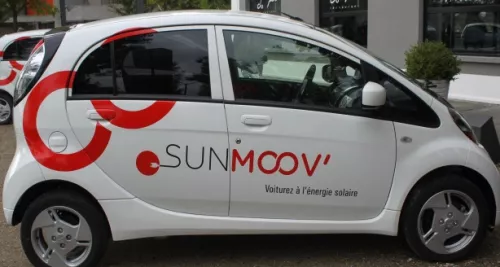 SunMoov’, le nouveau service d’autopartage de Lyon, débarque mardi à la Confluence