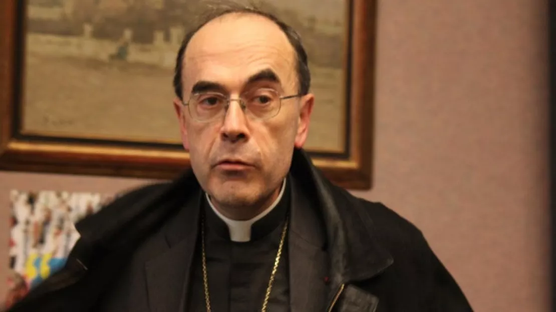 Cardinal Barbarin : "Je ne suis pas sorti avec un écriteau Je suis Charlie"