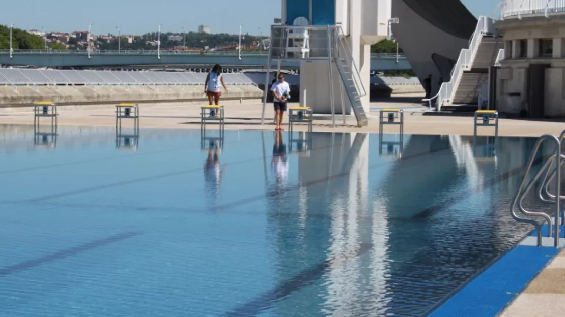 Temps pourri, prix élevés : les piscines lyonnaises boudées cet été