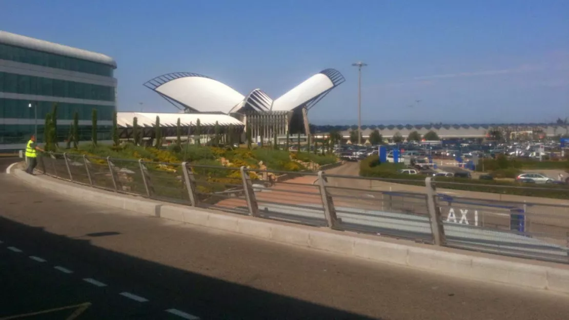 Aéroport Saint Exupéry : la liaison Lyon – Tel Aviv inaugurée