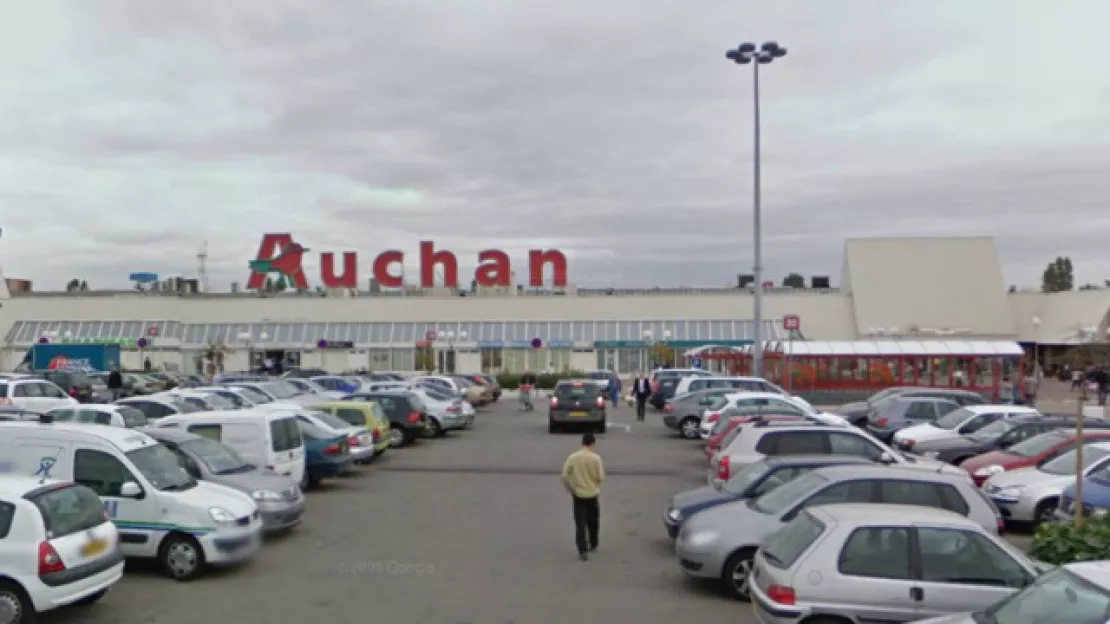 Le centre commercial Auchan St Priest bientôt rénové