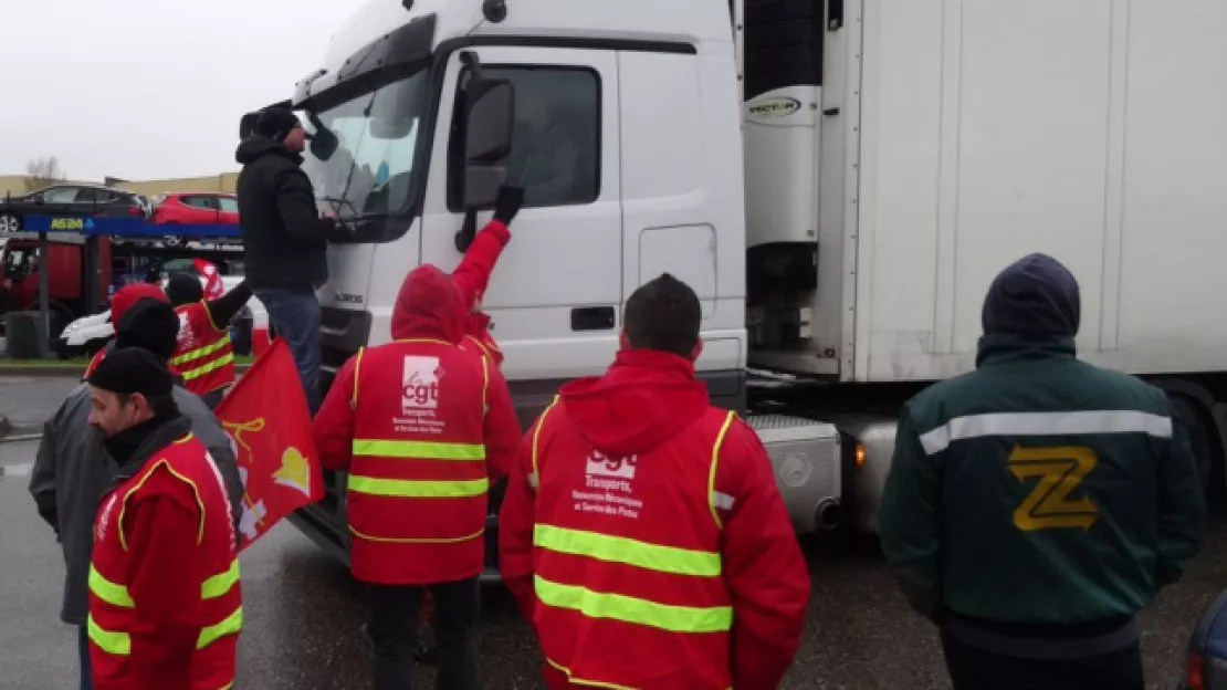 Les routiers ont levé le blocus du marché de gros de Corbas