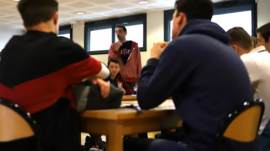 Des collèges du Rhône en grève contre la réforme du choc des savoirs