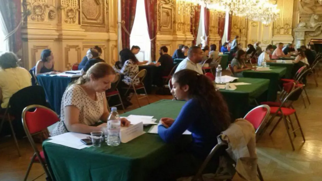 Rythmes scolaires à Lyon : le forum de recrutement fait le plein