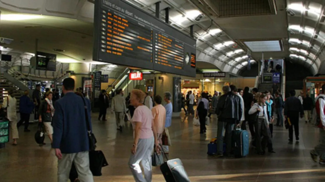 Loi Macron : les commerces de la gare Lyon Part-Dieu pourront ouvrir le dimanche