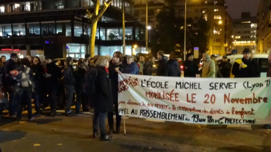 Enfants SDF : une cinquantaine de personnes ont manifesté à Lyon