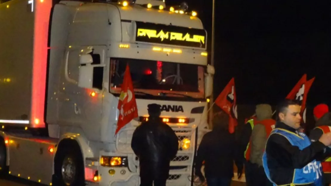 Grève des routiers : le Marché de gros de Corbas bloqué jusqu'à mardi