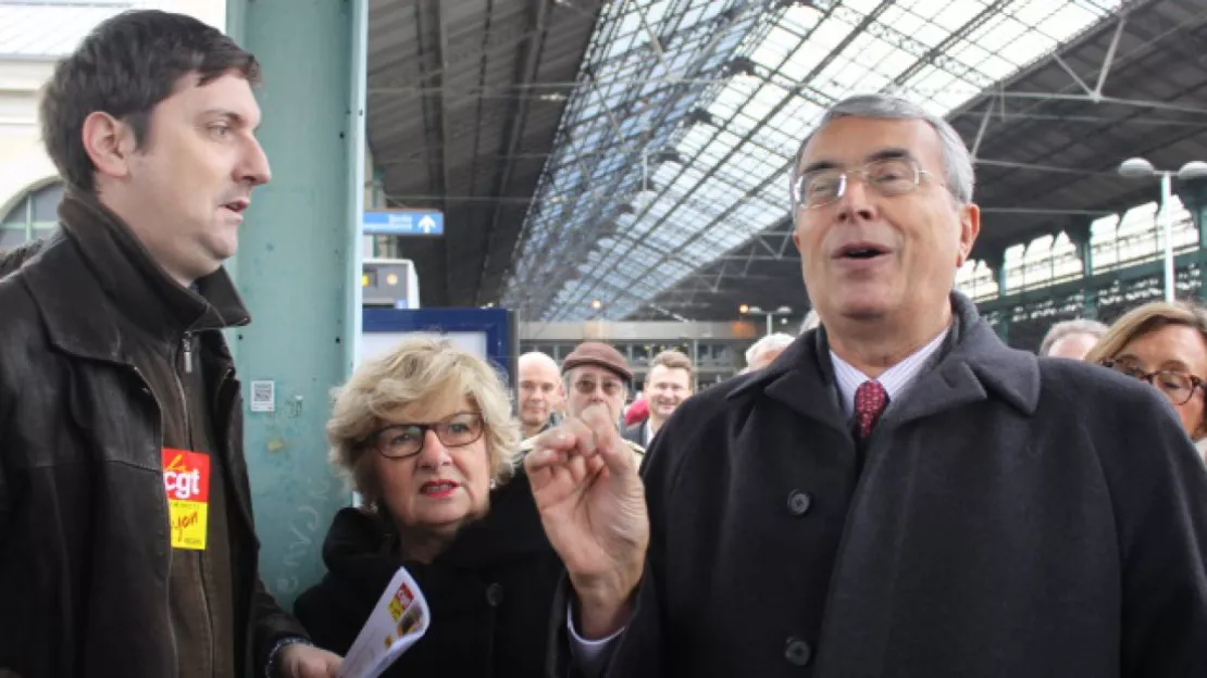 L’inauguration de la rame Région 2N perturbée par les cheminots