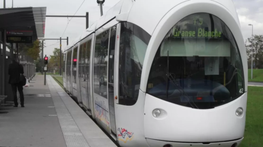 Le tram T5 victime d'une panne ce lundi matin à Lyon